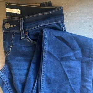 Women’s 524 Levi jeans